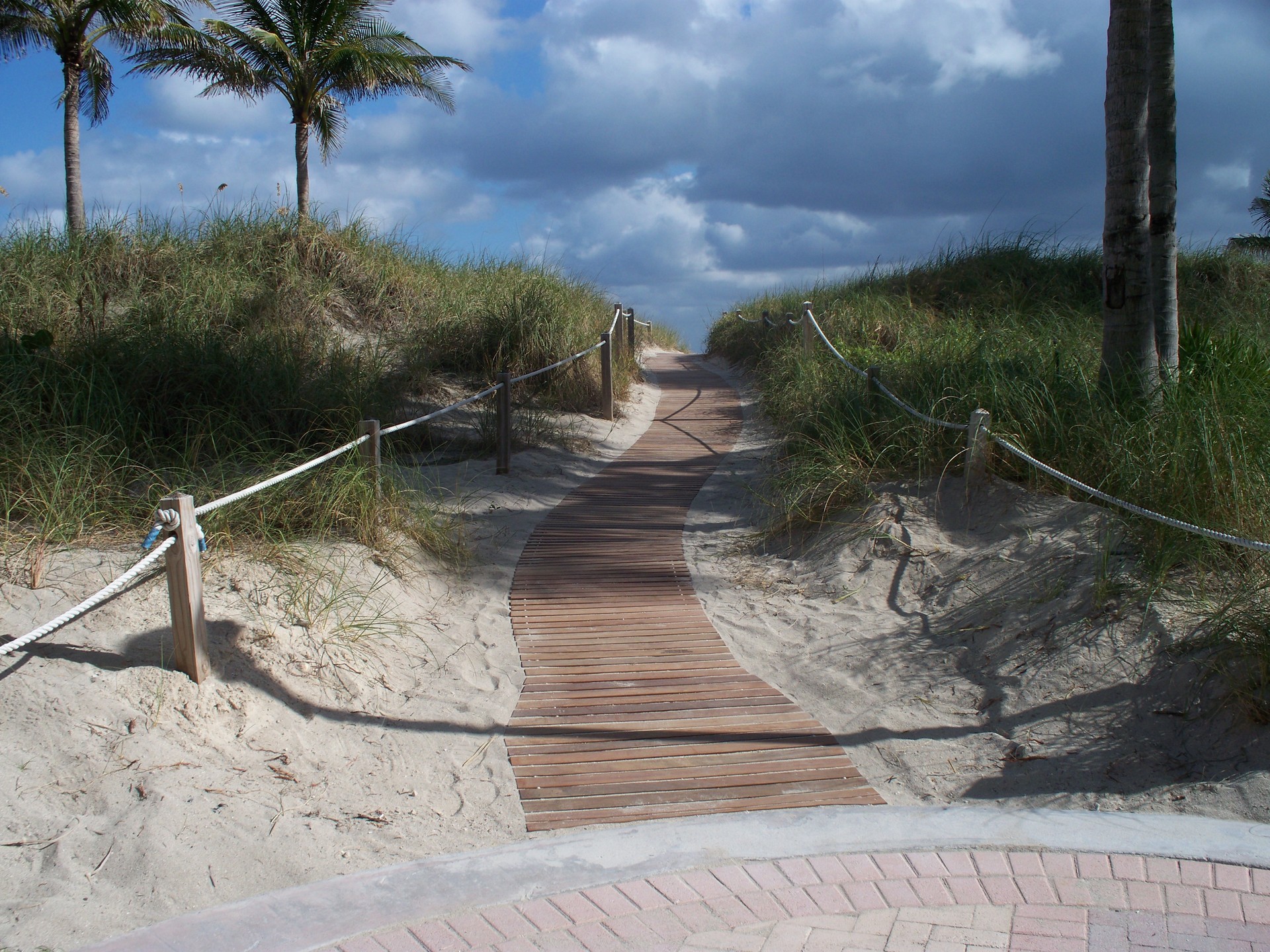roll out beach walkway